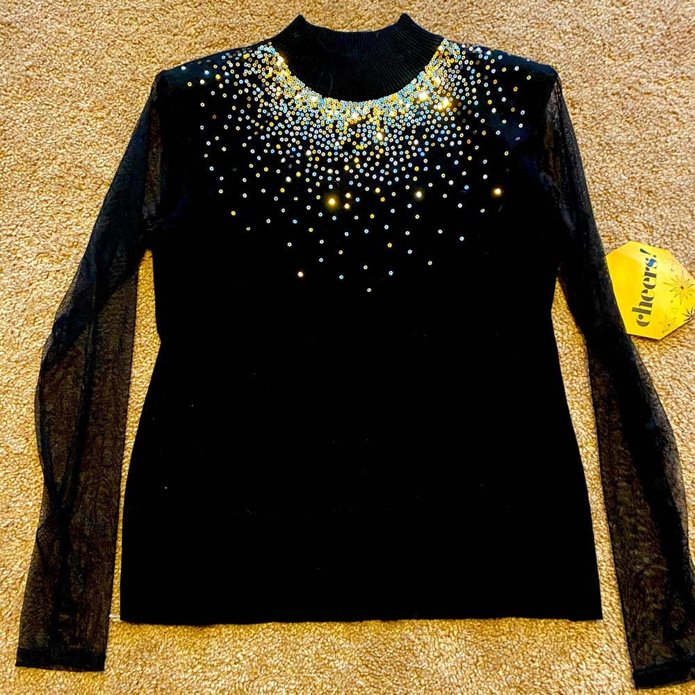 Super sexy sequin top with sheer sleeves size large